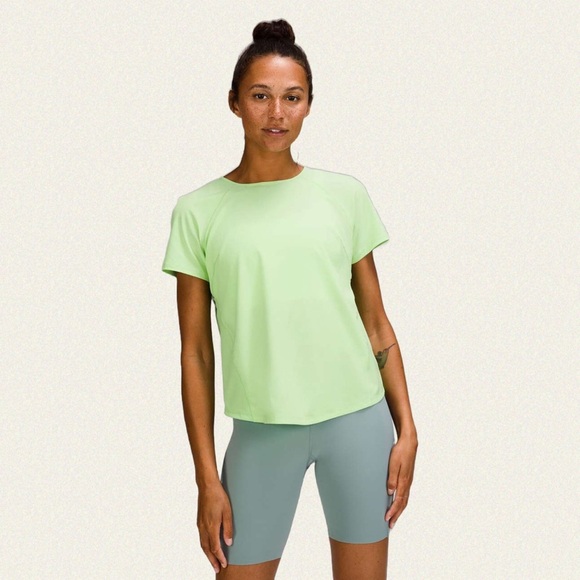 Lululemon Lightweight Stretch Running Short Sleeve Shirt - Picture 2 of 9